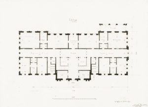 Grundriss 1. Etage, Stationärer Bereich mit zentral gelegenem Operationssal, 1892.