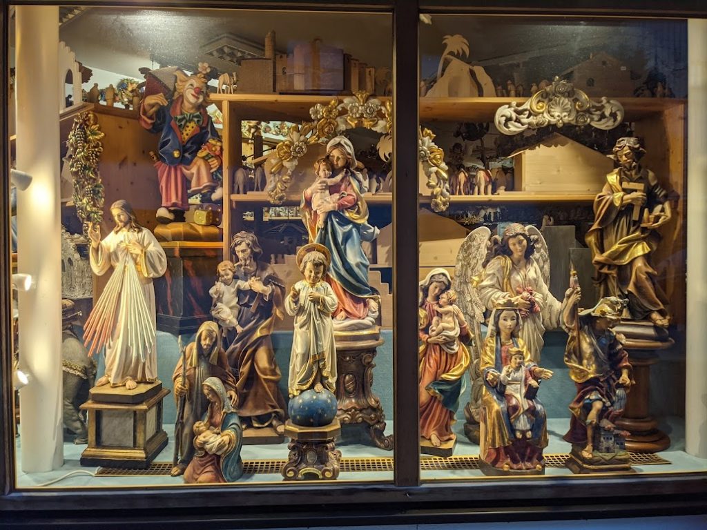 ›Made in Oberammergau‹ – Materialität und Repräsentation der Oberammergauer Passions-Souvenirs